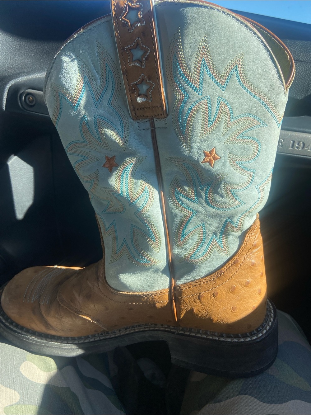 Ariat women’s  Two-Tone Western Work Boot - Light Blue & Tan